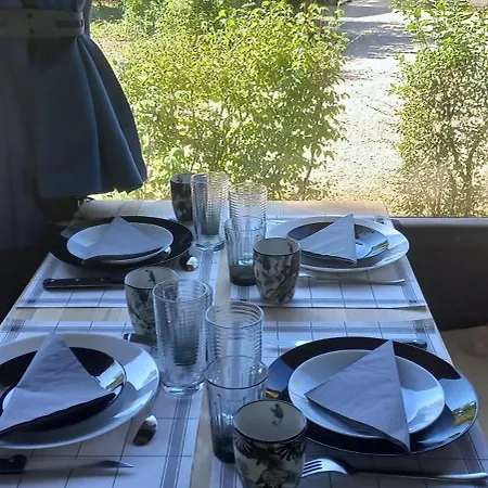 Unique Et Insolite Bus Iliade Campsite