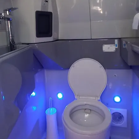 Unique Et Insolite Bus Iliade Campsite Bourg (Haute-Marne)